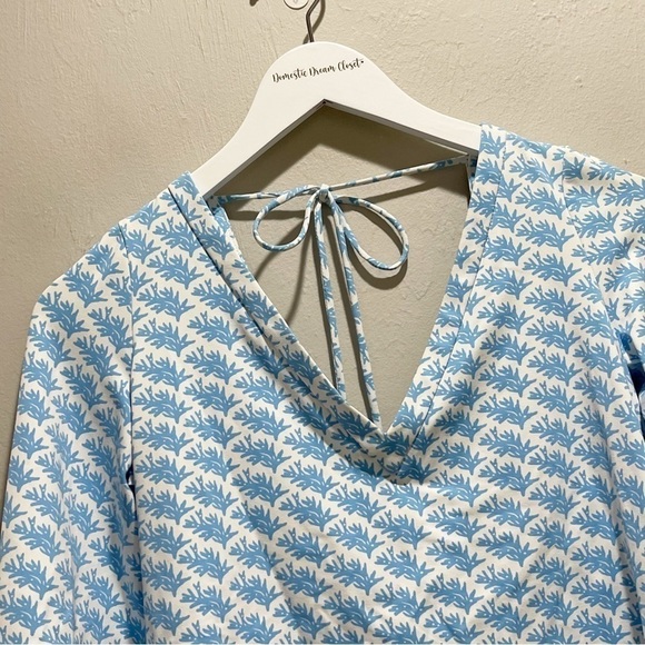 PERSIFOR Women’s Blue White Coral Print BRIE Top Tassel Back Resort Preppy Sz XS - Picture 3 of 11